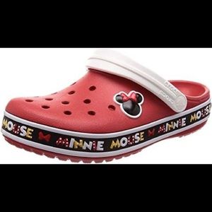 BRAND NEW WITHOUT TAGS CROCS